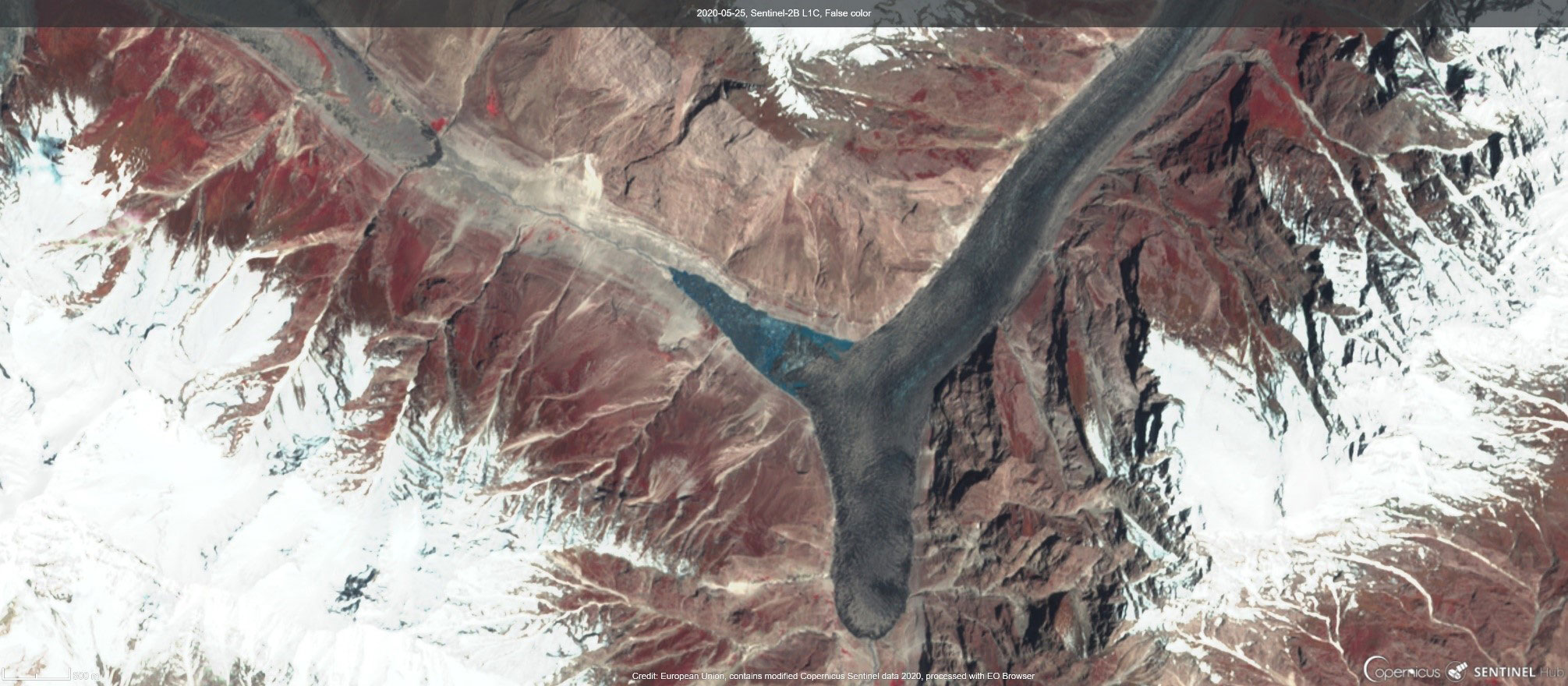 Satellite image from 25 May 2020 shows the lake extent before the outburst. 