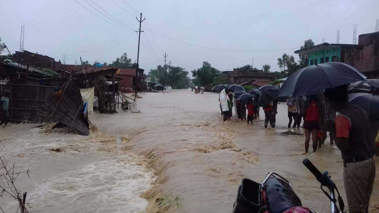 Community cooperation across Nepal-India border saves lives during ...