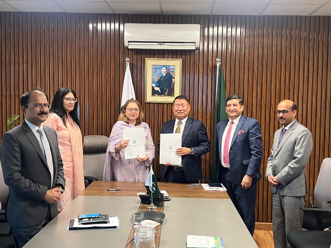 ICIMOD and Government of Pakistan sign agreement to implement SAFER Pakistan Project, supported by the Adaptation Fund